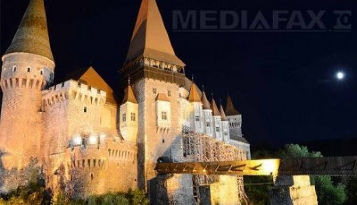 Castelul Corvinilor din Hunedoara se numără printre cele 10 palate "de poveste"
