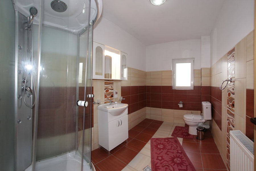 Pensiunea Casa Zanelor Floresti