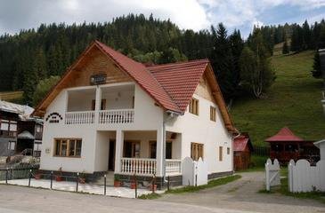 Hostel Irene Fundu Moldovei