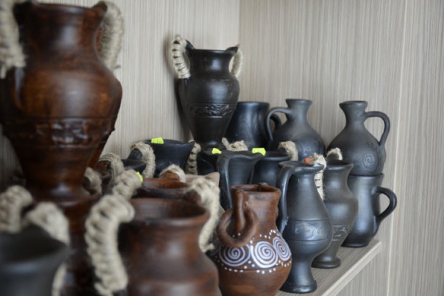 hide Seraph Holdall Ceramica neagră de la Marginea